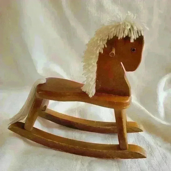 VTG-Asleep in the Saddle Doll - Picture 4 of 5